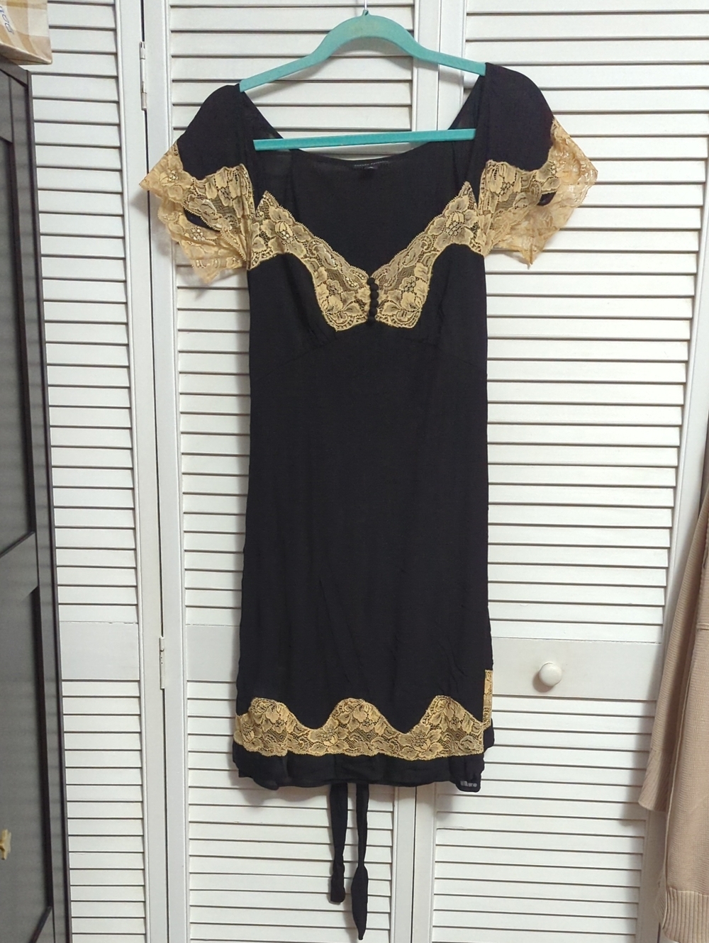 "Banana Republic" Black Top with Subtle Sheen
